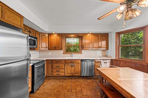 Tiny photo for 2110 E Eastman Court, Arlington Heights, IL 60004 (MLS # 12716385)