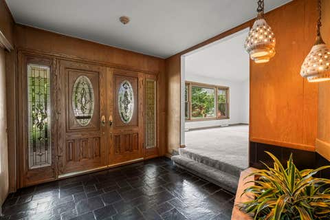 Tiny photo for 2110 E Eastman Court, Arlington Heights, IL 60004 (MLS # 12716385)