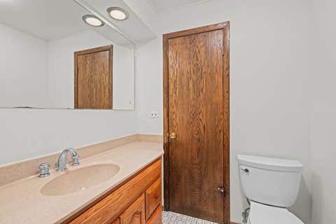 Tiny photo for 2110 E Eastman Court, Arlington Heights, IL 60004 (MLS # 12716385)