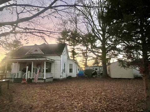 Photo of 306 S Howard Street, Newman, IL 61942 (MLS # 12522821)