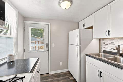 Tiny photo for 2335 33rd Street, Moline, IL 61265 (MLS # 12737294)
