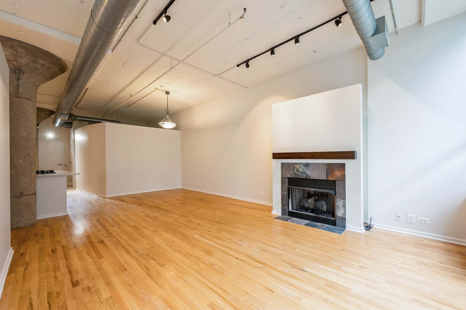 130 S Canal Street 605