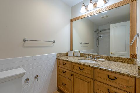 Tiny photo for 64 Crescent Drive, Glencoe, IL 60022 (MLS # 12601374)