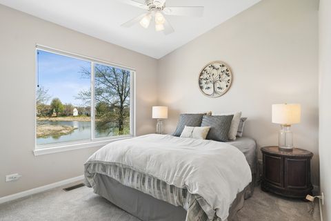 Tiny photo for 6806 Highgate Road, Carpentersville, IL 60110 (MLS # 12625495)