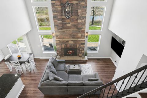Tiny photo for 6806 Highgate Road, Carpentersville, IL 60110 (MLS # 12625495)