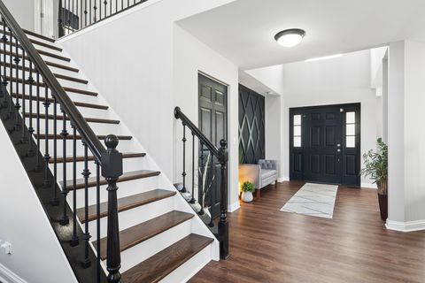 Tiny photo for 6806 Highgate Road, Carpentersville, IL 60110 (MLS # 12625495)
