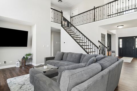 Tiny photo for 6806 Highgate Road, Carpentersville, IL 60110 (MLS # 12625495)