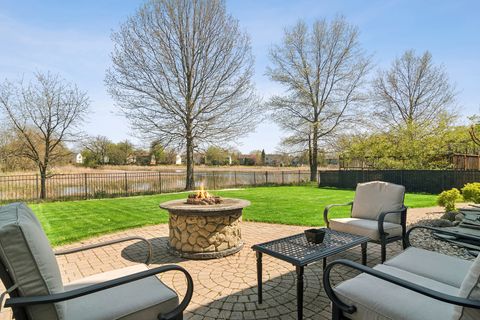 Tiny photo for 6806 Highgate Road, Carpentersville, IL 60110 (MLS # 12625495)