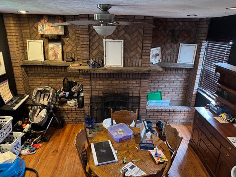 Tiny photo for 215 Brinley Street, Benton, IL 62812 (MLS # 12594709)