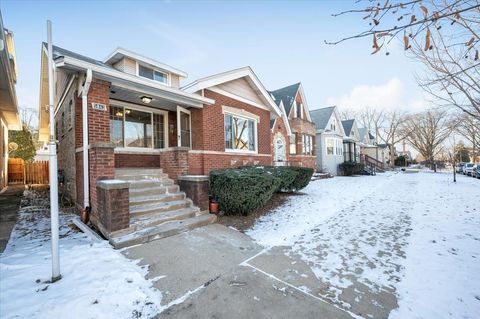 Tiny photo for 5843 W Grace Street, Chicago, IL 60634 (MLS # 12554681)