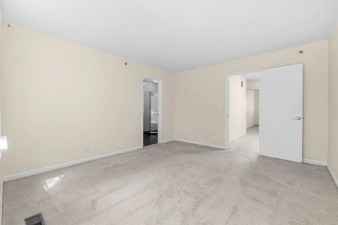 Tiny photo for 1716 E 54TH Street #F, Chicago, IL 60615 (MLS # 12506835)