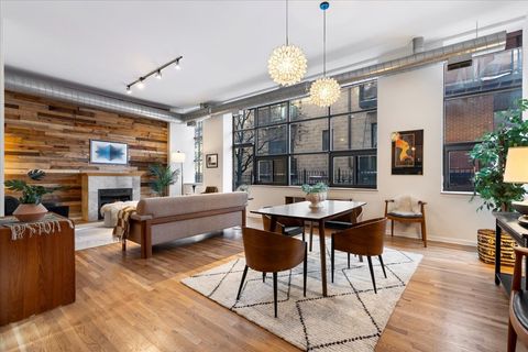 Tiny photo for 1137 N Wood Street #1F, Chicago, IL 60622 (MLS # 12542237)