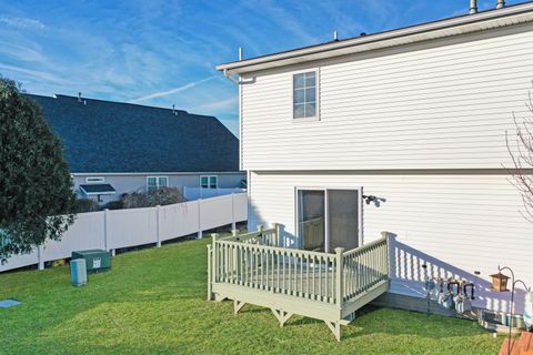 Tiny photo for 5 Andy Court #4, Bloomington, IL 61704 (MLS # 12549984)