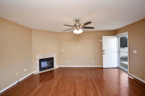 Tiny photo for 5 Andy Court #4, Bloomington, IL 61704 (MLS # 12549984)