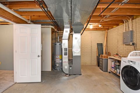 Tiny photo for 5 Andy Court #4, Bloomington, IL 61704 (MLS # 12549984)