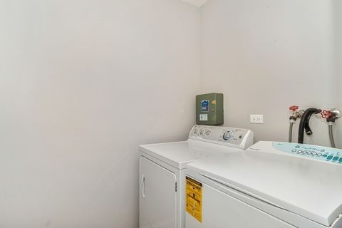 Tiny photo for 608 Inverrary Lane #608, Deerfield, IL 60015 (MLS # 12383042)