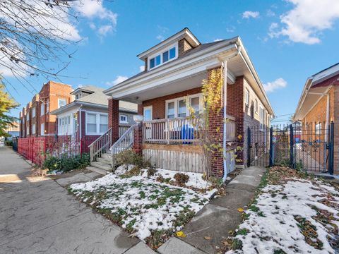 Photo of 6333 S Whipple Street, Chicago, IL 60629 (MLS # 12521392)