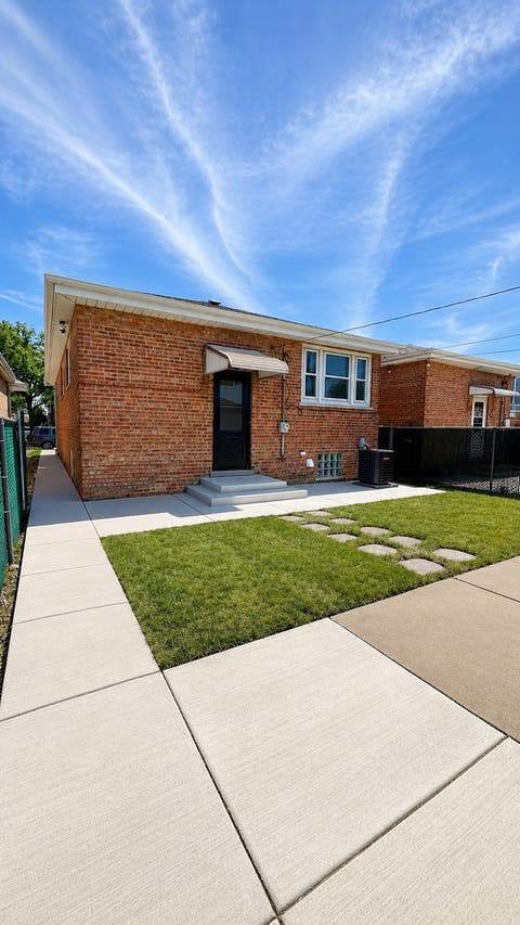 Tiny photo for 5742 W 63rd Place, Chicago, IL 60638 (MLS # 12686695)