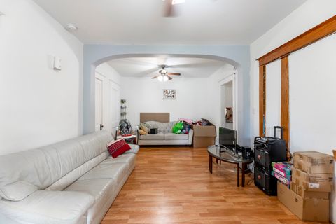 Tiny photo for 800 W Park Avenue, Joliet, IL 60436 (MLS # 12385092)