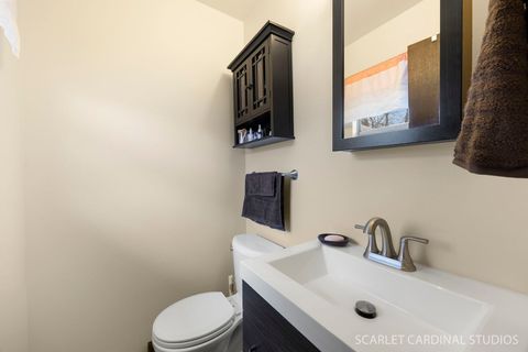 Tiny photo for 2140 Sandburg Drive, Aurora, IL 60506 (MLS # 12574366)