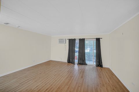 Tiny photo for 10510 Parkside Avenue #1, Chicago Ridge, IL 60415 (MLS # 12493143)