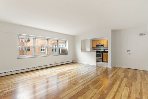Tiny photo for 4970 N Marine Drive #1030, Chicago, IL 60640 (MLS # 12479891)