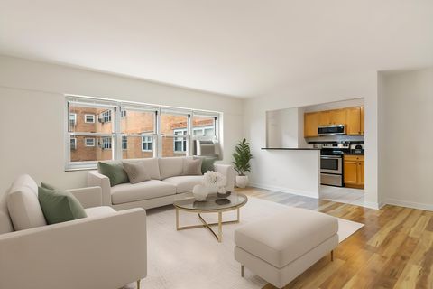 Tiny photo for 4970 N Marine Drive #1030, Chicago, IL 60640 (MLS # 12479891)