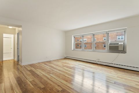 Tiny photo for 4970 N Marine Drive #1030, Chicago, IL 60640 (MLS # 12479891)