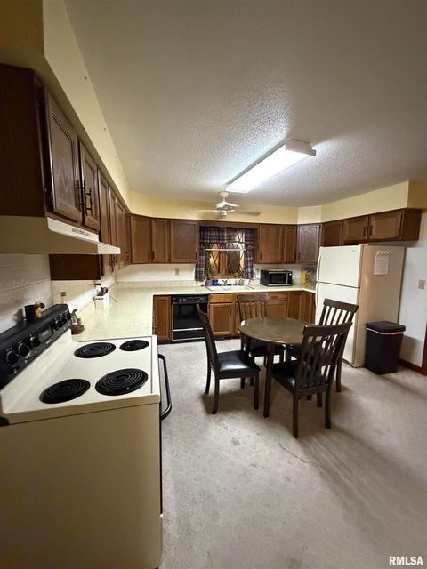 Tiny photo for 8576 Old Route 13, Marion, IL 62959 (MLS # EB460701)