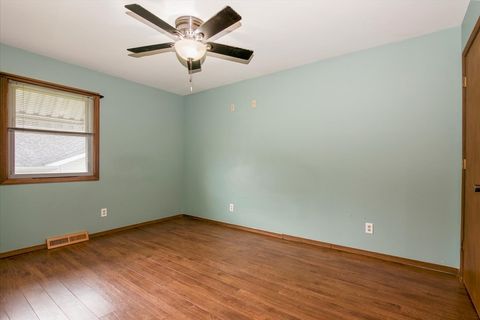 Tiny photo for 115 W South Street, Kirkland, IL 60146 (MLS # 12494223)