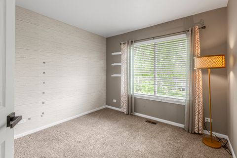 Tiny photo for 5513 Chantilly Circle, Lake In The Hills, IL 60156 (MLS # 12614826)