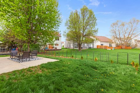 Tiny photo for 5513 Chantilly Circle, Lake In The Hills, IL 60156 (MLS # 12614826)