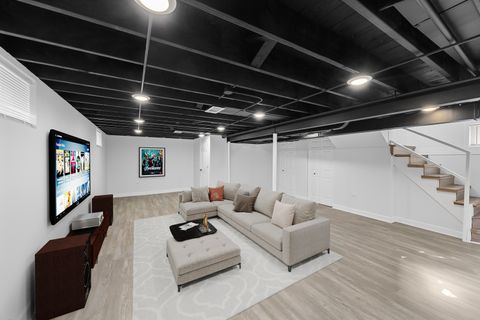 Tiny photo for 1701 N Newland Avenue, Chicago, IL 60707 (MLS # 12487696)