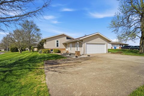 Tiny photo for 504 S School Street, Minier, IL 61759 (MLS # 12618014)