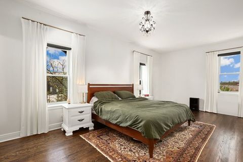 Tiny photo for 958 W Willow Street #4, Chicago, IL 60614 (MLS # 12666843)