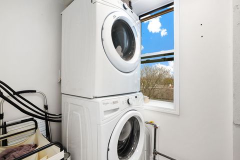Tiny photo for 958 W Willow Street #4, Chicago, IL 60614 (MLS # 12666843)