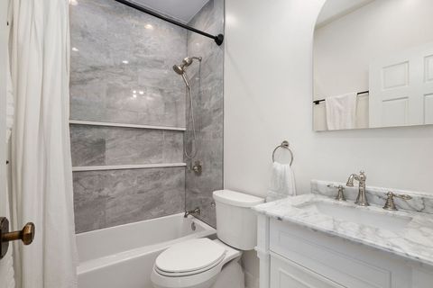 Tiny photo for 958 W Willow Street #4, Chicago, IL 60614 (MLS # 12666843)