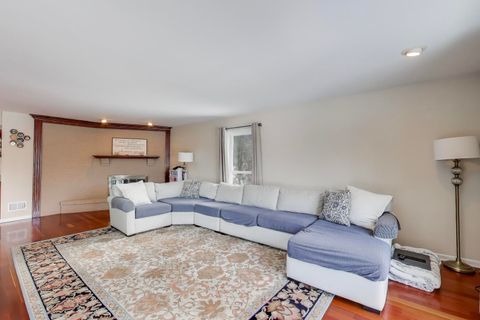 Tiny photo for 26 Brandywine Road, South Barrington, IL 60010 (MLS # 12555348)