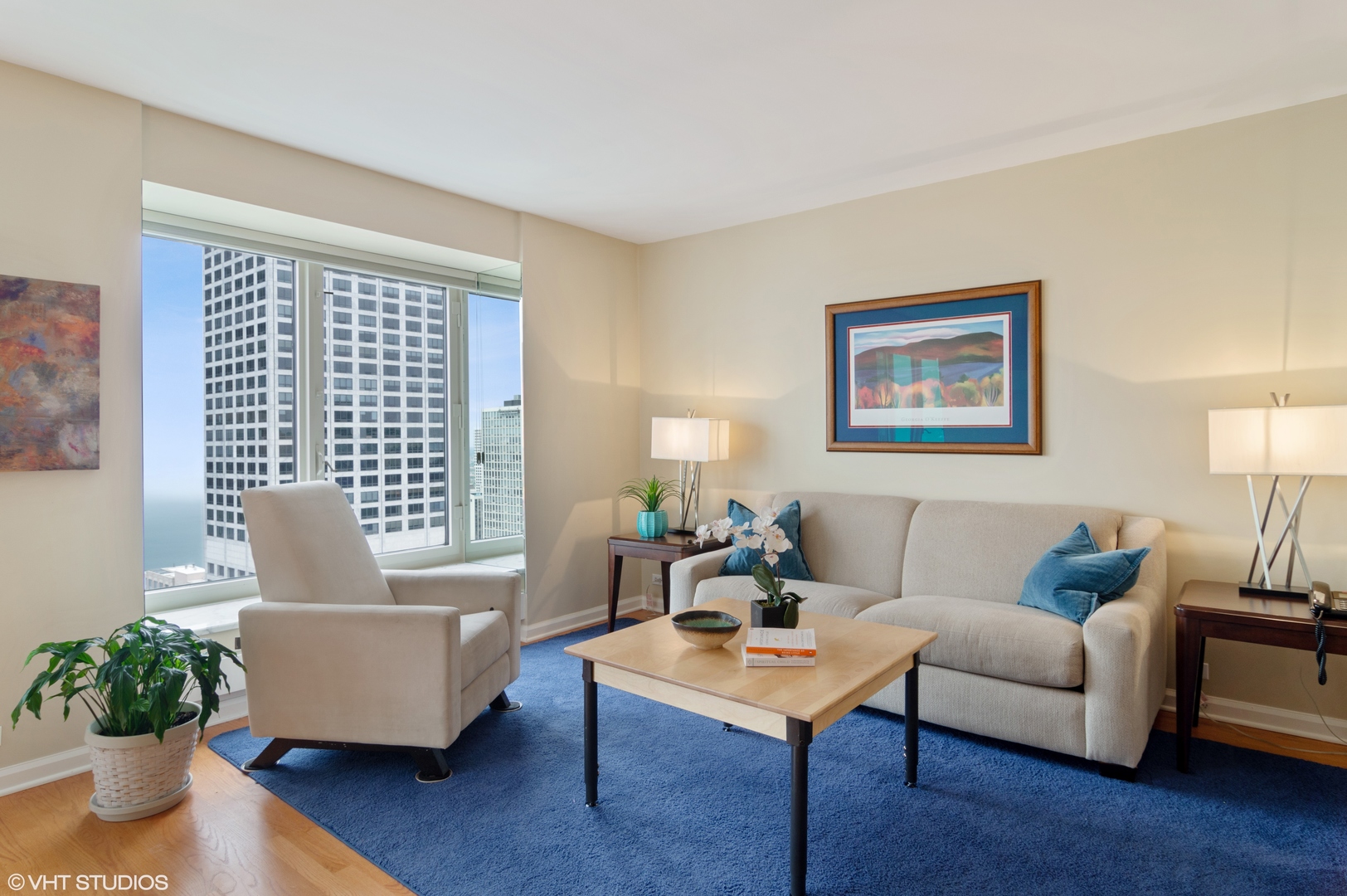161 E Chicago Avenue 38G