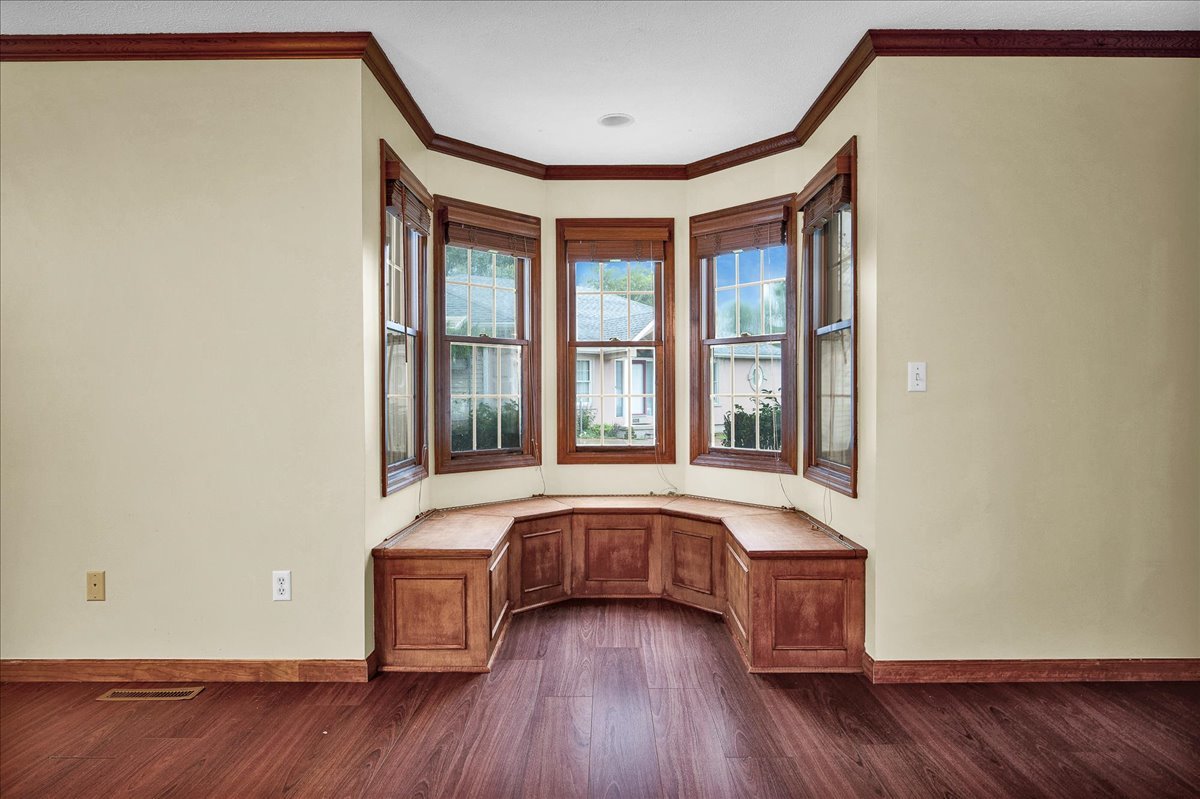 606 Valentine Court