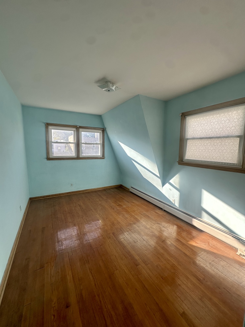 Chicago, Illinois 60646, United States, 4 Bedrooms Bedrooms, ,3 BathroomsBathrooms,Residential,Active,225754