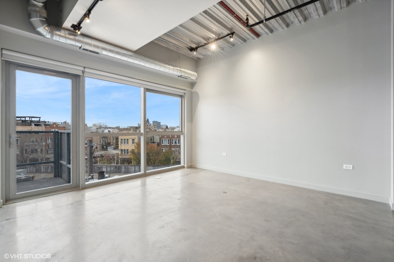 1241 N MILWAUKEE Avenue 703
