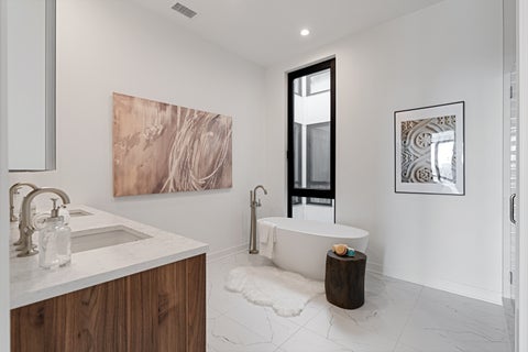 Tiny photo for 1340 W Chestnut Street #401, Chicago, IL 60642 (MLS # 12756258)