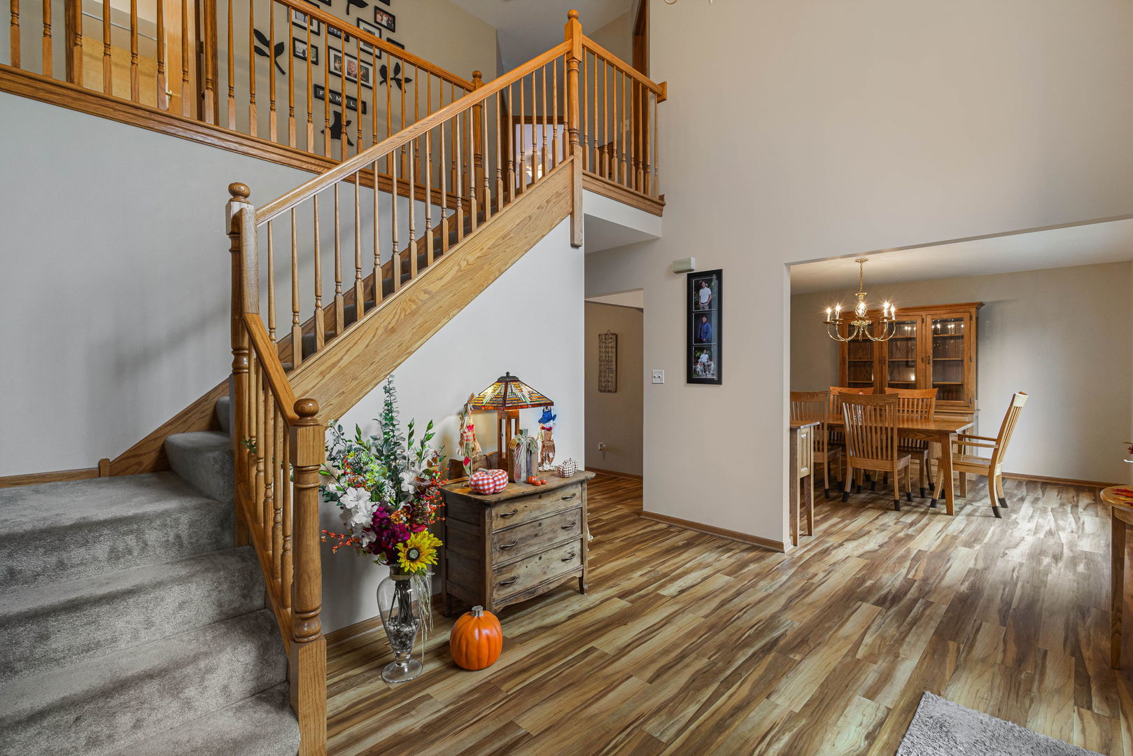 9118 Glenshire Street