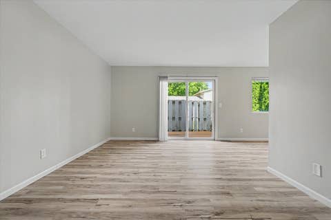 Tiny photo for 1931 Blackthorn Drive #1931, Champaign, IL 61821 (MLS # 12669561)