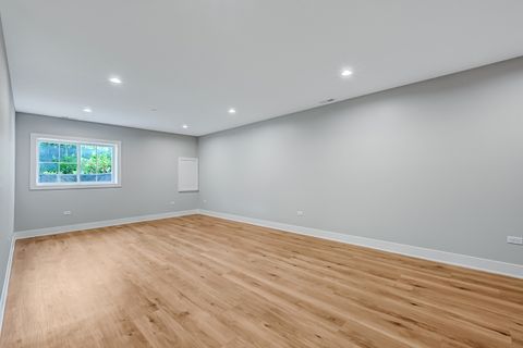 Tiny photo for 133 Harding Court, Glen Ellyn, IL 60137 (MLS # 12385877)