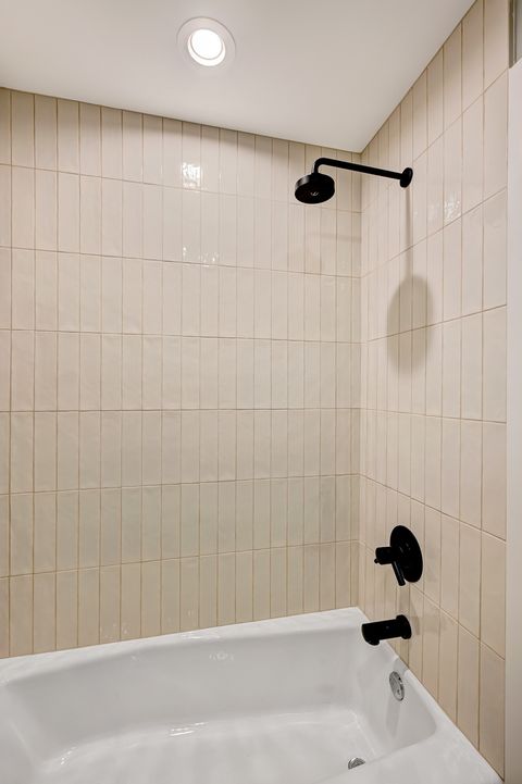 Tiny photo for 133 Harding Court, Glen Ellyn, IL 60137 (MLS # 12385877)