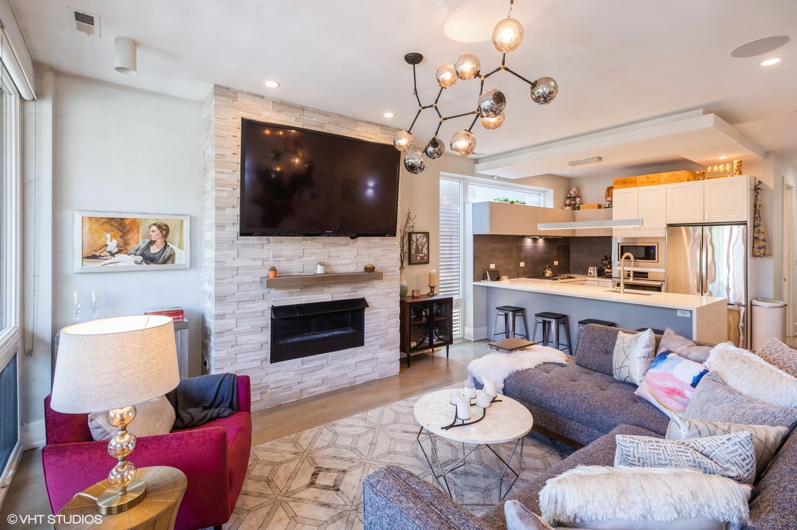 1543 W Augusta Boulevard 2