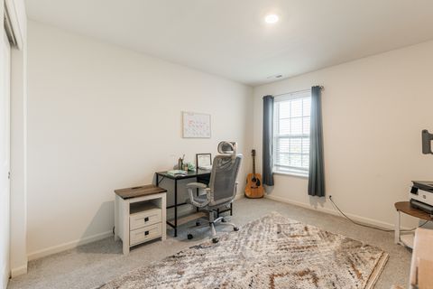 Tiny photo for 1029 Draper Road, McHenry, IL 60050 (MLS # 12475837)