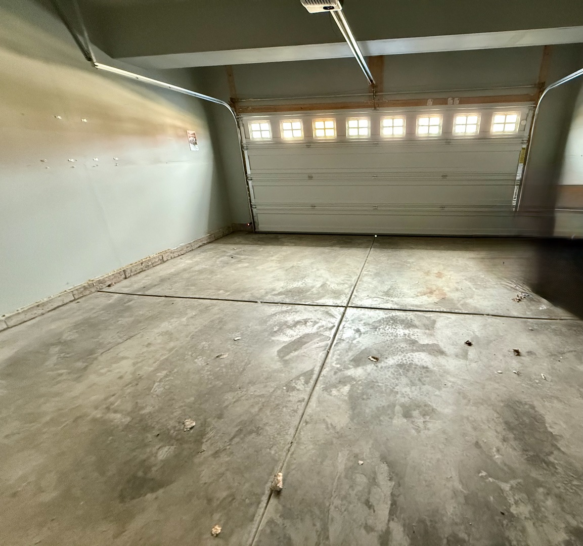 McHenry, Illinois 60050, United States, 3 Bedrooms Bedrooms, ,3 BathroomsBathrooms,Residential,Active,212352